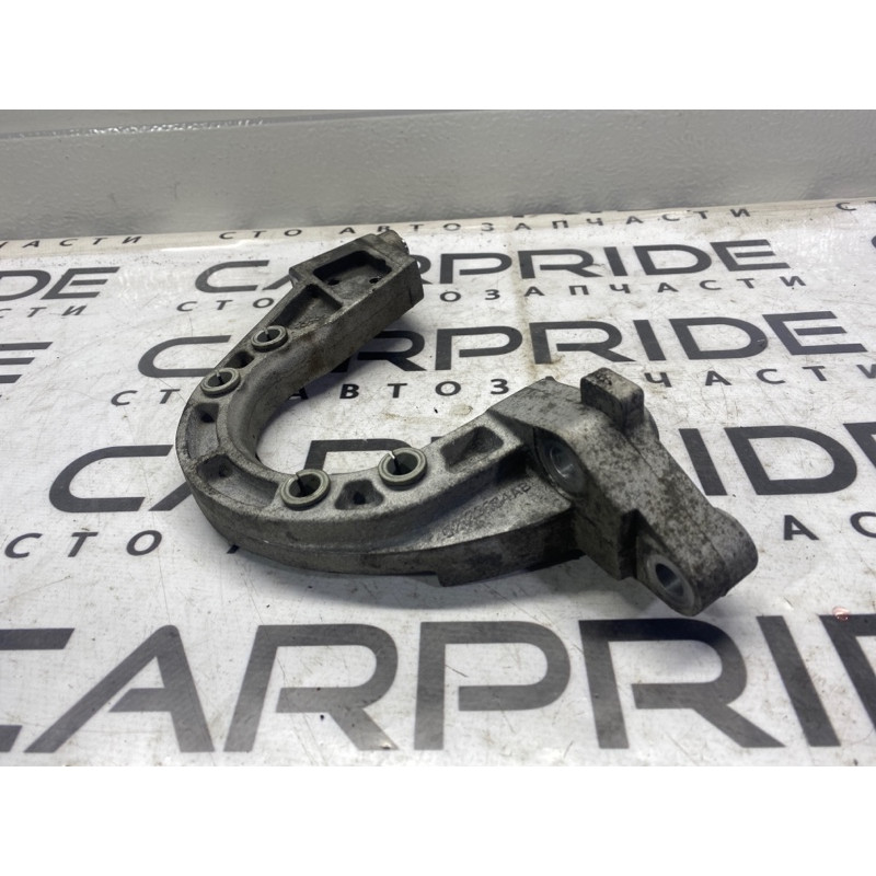 Кронштейн раздатки (трансмиссия) Jeep Cherokee KL 2014 3.2 52123854ab