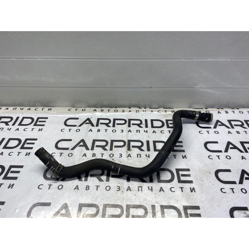 Патрубок (система охлаждения) FORD Focus MK3 2012 2.0 cv6118k579ve