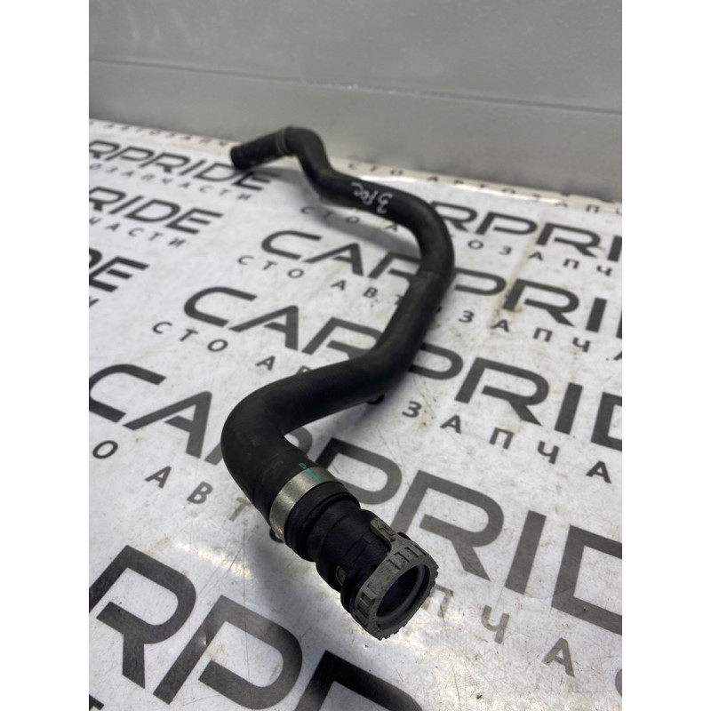 Патрубок (система охлаждения) FORD Focus MK3 2012 2.0 cv6118k579ve