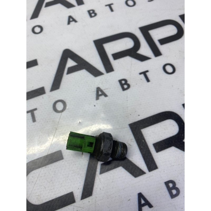 Датчик давления масла (электрика двигателя) FORD Focus MK3 2012 2.0 BE8Z9278A