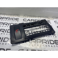 Декоративная крышка двигателя