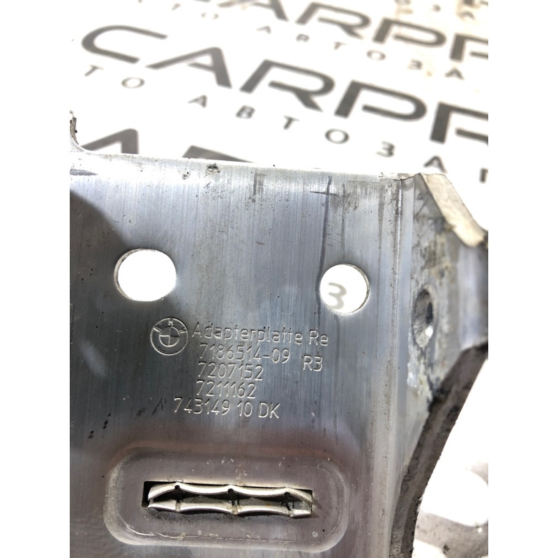 Крепление радиатора (кузов и элементы) BMW 5-series F10 2011 3.0 N55B30 51117186514