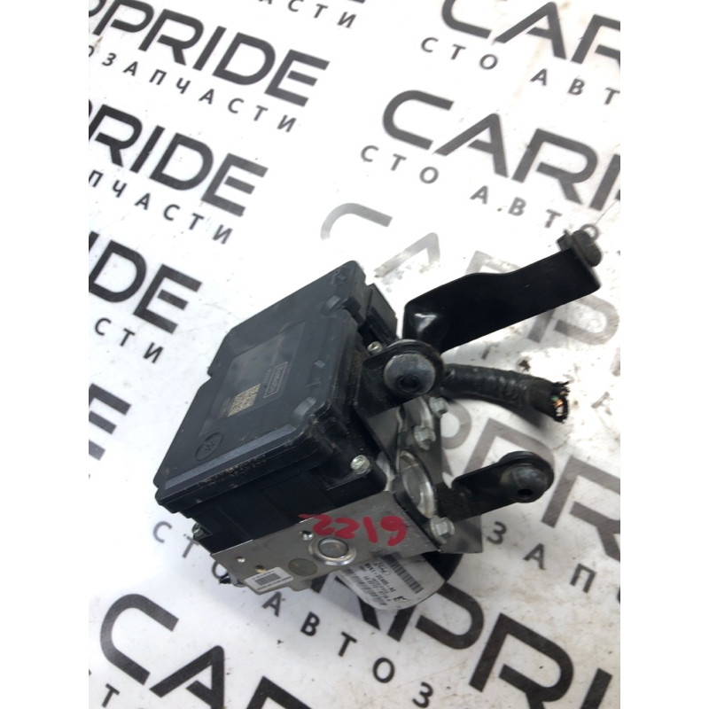 Блок abs (тормозная система) FORD Focus MK3 2012 2.0 bv612c405ae