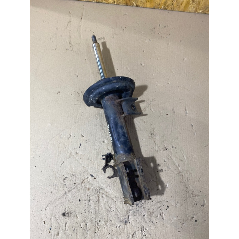 Амортизатор (подвеска) Mercedes-Benz C-class W203 2007 3.0 a2033209538