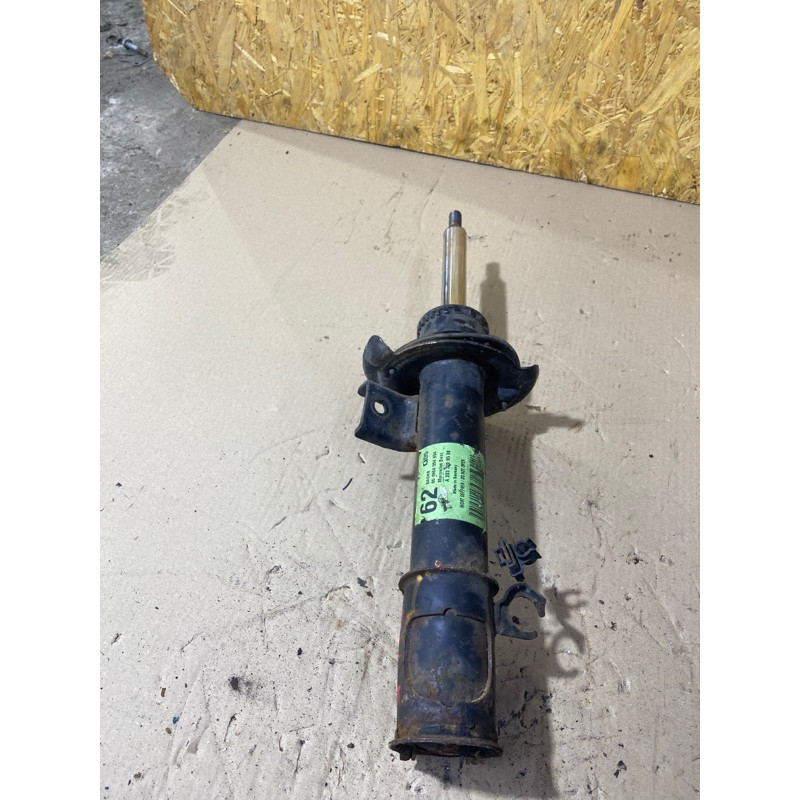 Амортизатор (подвеска) Mercedes-Benz C-class W203 2007 3.0 a2033209538