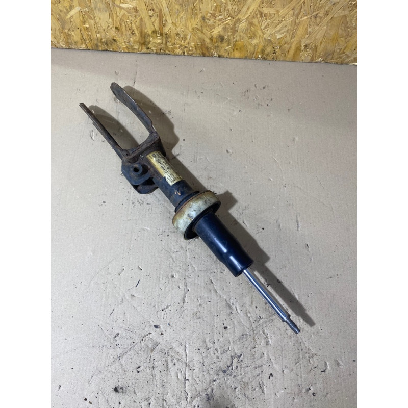 Амортизатор (подвеска) Audi Q7 4L 7l8412021at