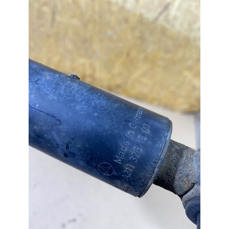 Амортизатор (подвеска) Mercedes-Benz E-class W211 2008 3.5 a2113261500