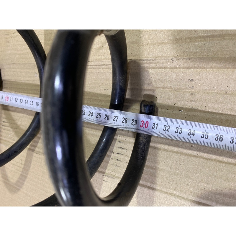 Пружина подвески (подвеска) Chevrolet Malibu 9 23346946