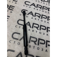 Амортизатор багажника