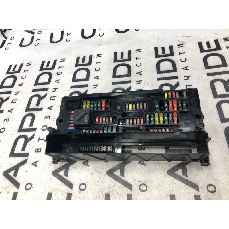Блок запобіжників (електрика) BMW 5-series F10 2011 3.0 N55B30 61149234421