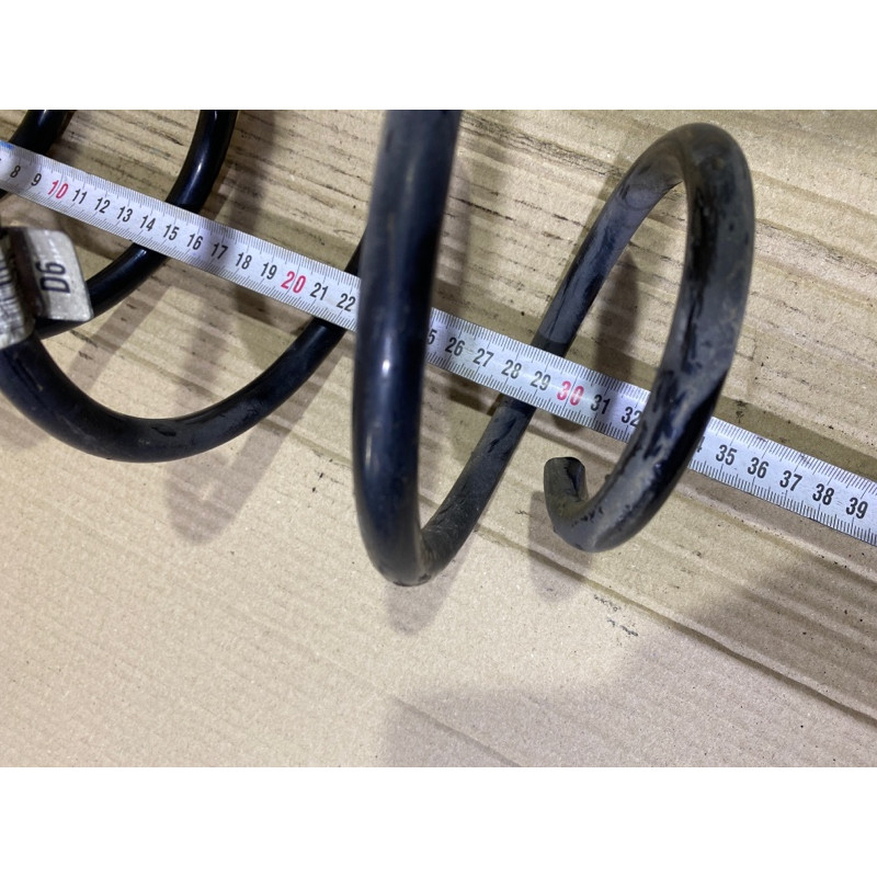 Пружина підвіски (підвіска) BMW 3-series E93 2010 3.0 N52 31336767369