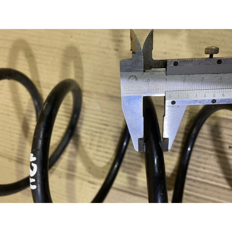 Пружина підвіски (підвіска) BMW 3-series E92 2010 3.0 N54 31336769917