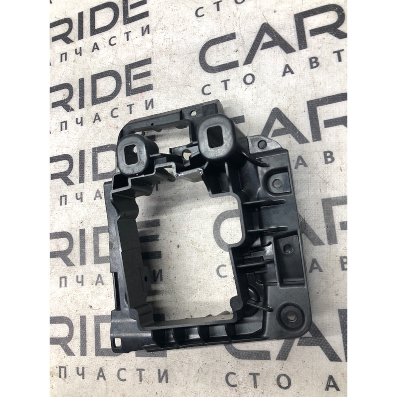 Крепление кулисы КПП (кузов и элементы) BMW 5-series F10 2011 3.0 N55B30 51169206677