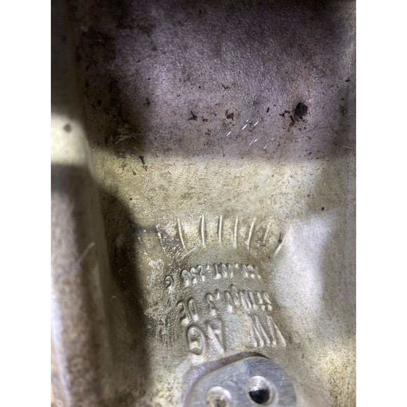 Цапфа подвески (подвеска) Volkswagen Passat CC 3C 3c0407258g