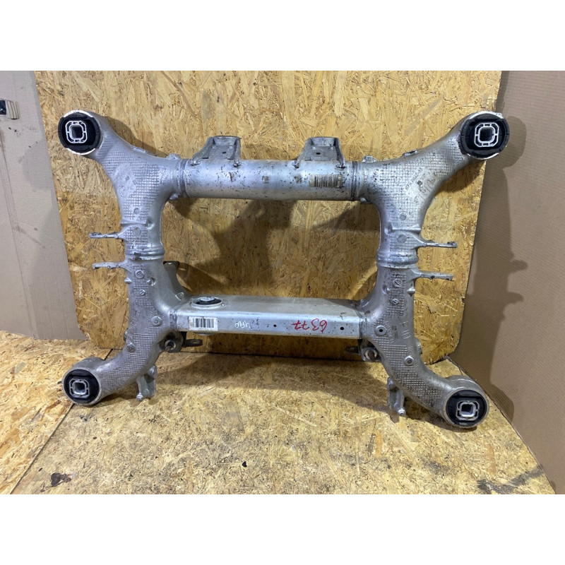 Підрамник (підвіска) BMW 5-series F10 2011 3.0 N55B30 33316799103