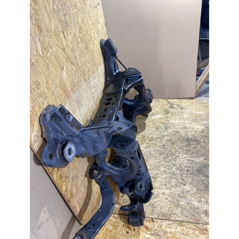 Подрамник (подвеска) Ford Fusion MK5 dg9c5k067a