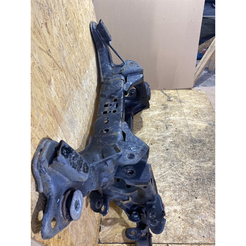 Подрамник (подвеска) Ford Fusion MK5 dg9c5k067a
