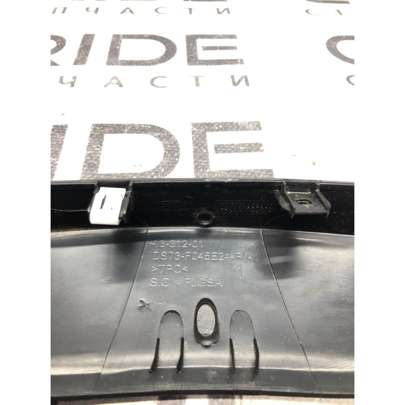 Накладка центральной консоли (салон) FORD Fusion MK5 2016 2.5 ds73f045e24