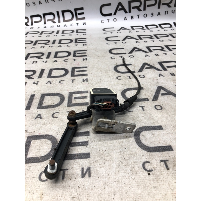 Датчик положения кузова (электрика / датчики) BMW 5-series F10 2011 3.0 N55B30 37146784075