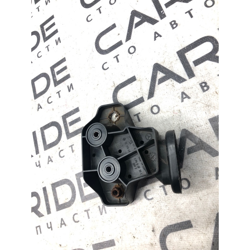 Крепление бампера (кузов и элементы) Mercedes-Benz GL X164 2012 4.6 a1648800130