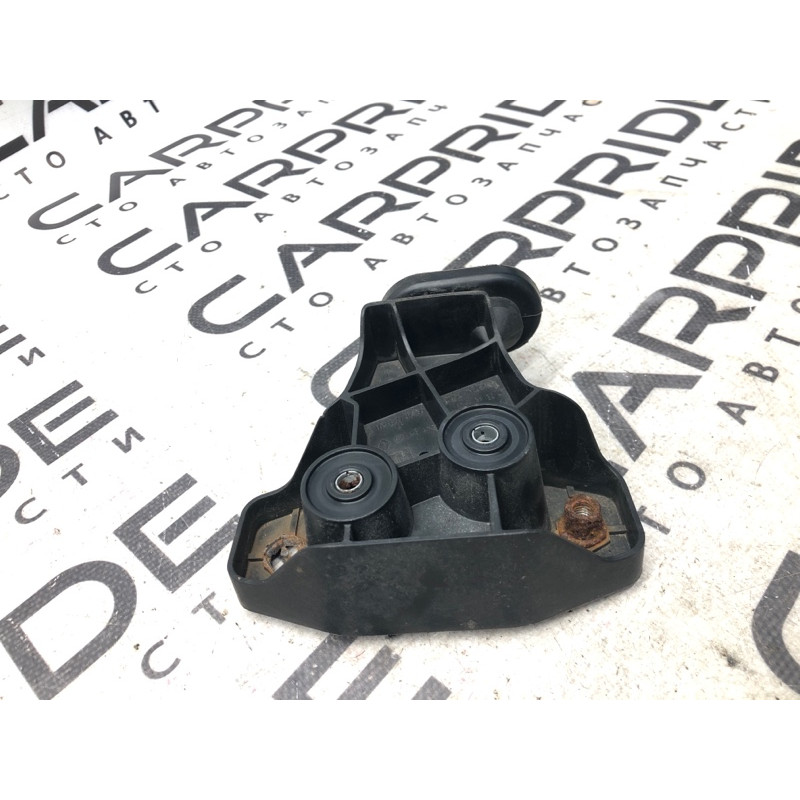 Крепление бампера (кузов и элементы) Mercedes-Benz GL X164 2012 4.6 a1648800130