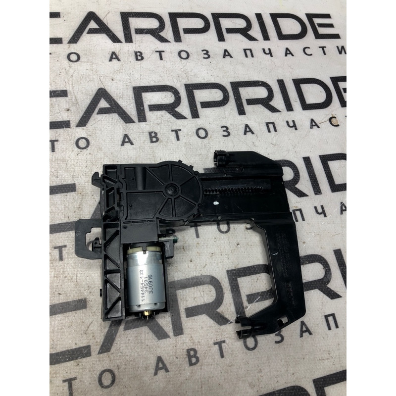 Привод подголовника (электрика) Mercedes-Benz E-class W211 2008 3.5 0009700026