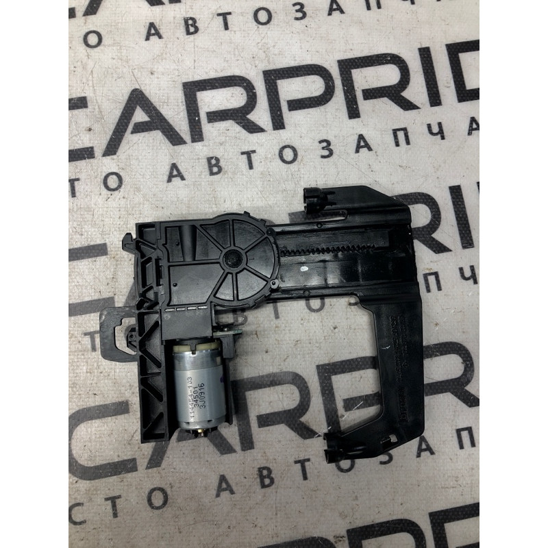 Привод подголовника (электрика) Mercedes-Benz E-class W211 2008 3.5 0009700026
