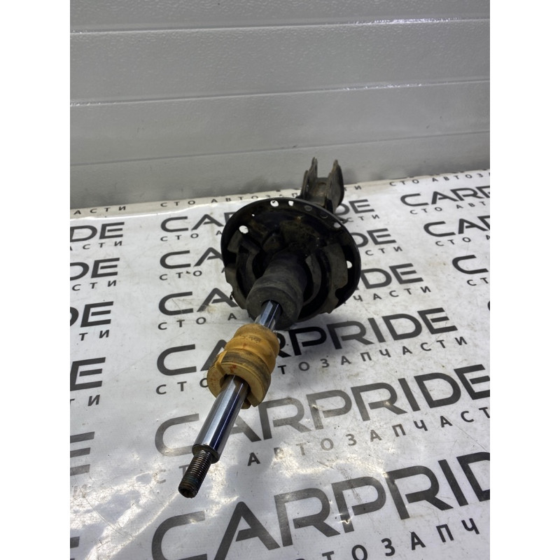 Амортизатор (подвеска) chevrolet cruze J300 2017 39040191