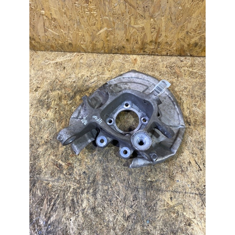 Цапфа підвіски (підвіска) BMW 5-series F10 2011 3.0 N55B30 33326793770