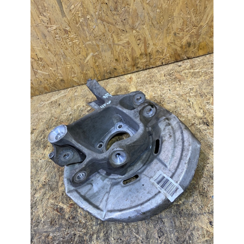 Цапфа підвіски (підвіска) BMW 5-series F10 2011 3.0 N55B30 33326793770