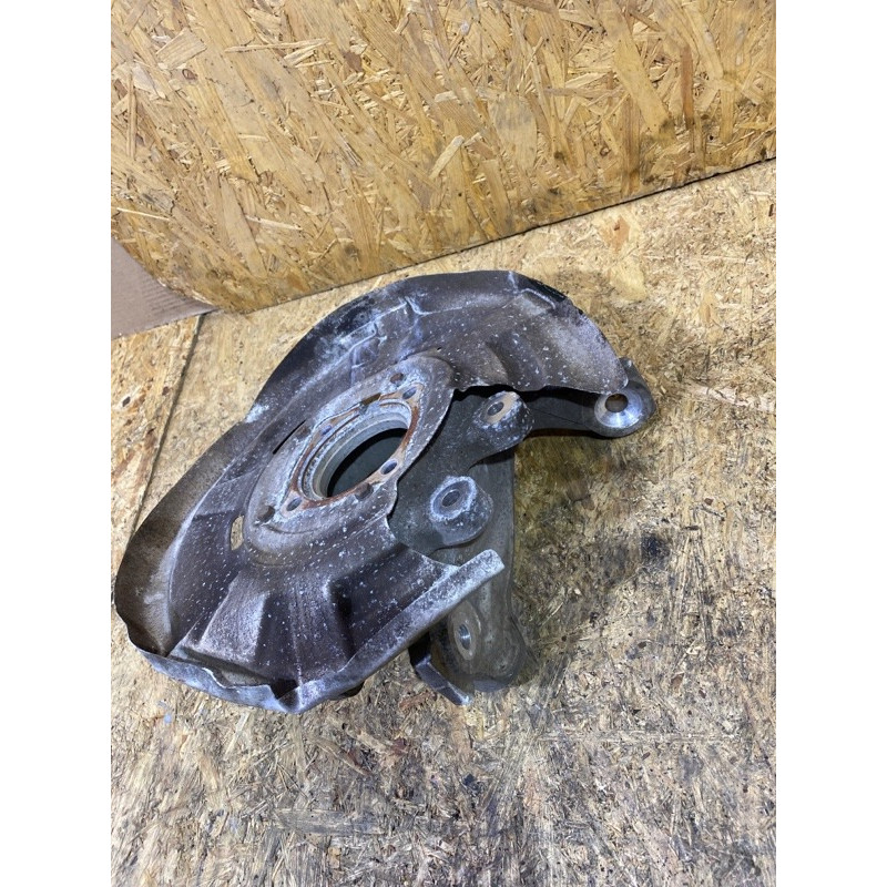 Цапфа підвіски (підвіска) BMW 5-series F10 2011 3.0 N55B30 33326793770