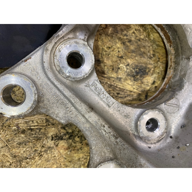 Цапфа подвески (подвеска) Ford Mustang MK6 2016 fr3c5b759bd