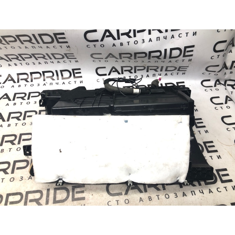 Бардачок (салон) Mercedes-Benz GL X164 2012 4.6 a1646890608