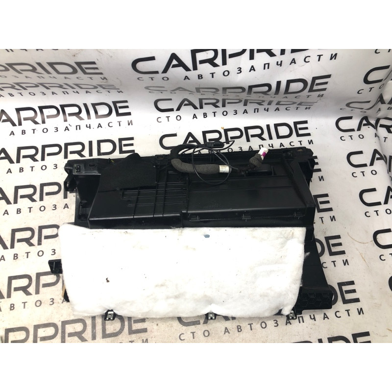 Бардачок (салон) Mercedes-Benz GL X164 2012 4.6 a1646890608