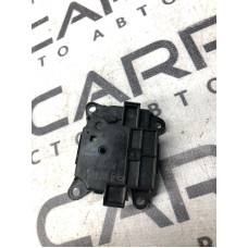 Привод заслонки отопителя