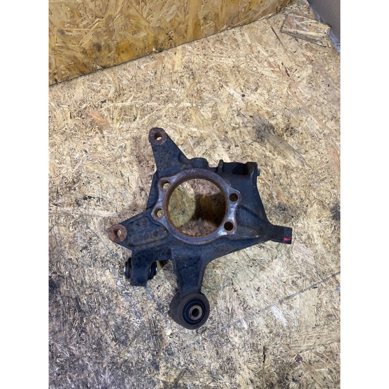 Цапфа подвески (подвеска) Subaru Forester SJ