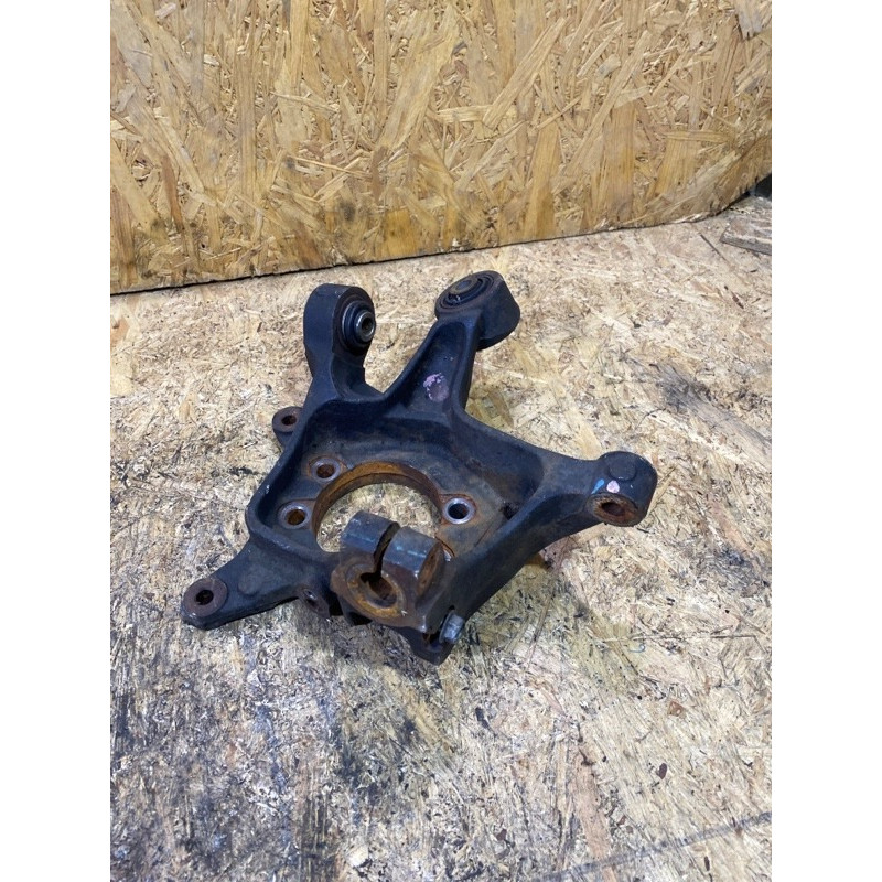 Цапфа подвески (подвеска) Subaru Forester SJ