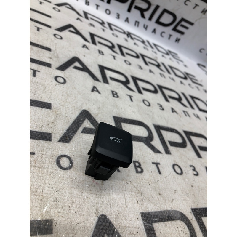 Кнопка открывания крышки багажника (электрика / кнопки) FORD Fusion MK5 2014 2.5 dg9t19b514aaw