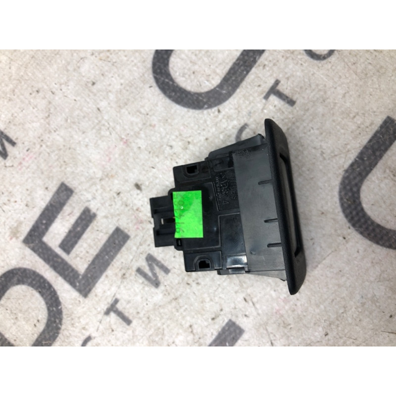 Кнопка открывания крышки багажника (электрика / кнопки) Subaru Outback BS 2016 2.5