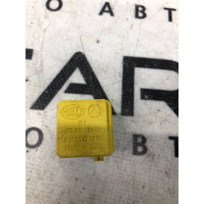 Реле (электрика) Mercedes-Benz C-class W203 2007 3.0 a0025421419