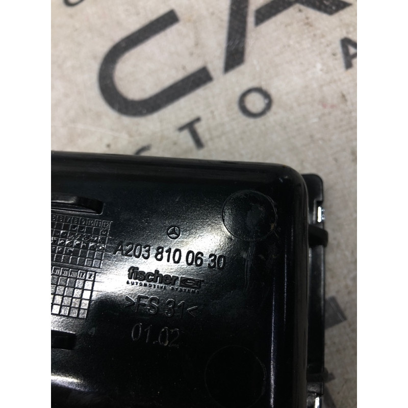 Пепельница (салон) Mercedes-Benz C-class W203 2007 3.0 a2038100630