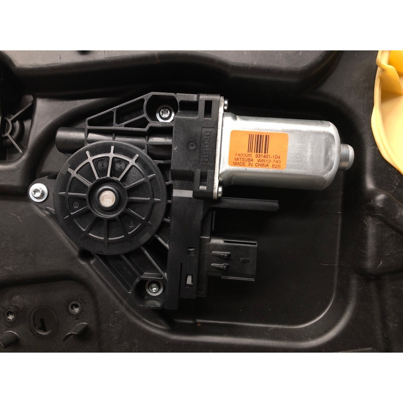 Механізм склопідйомника з мотором (кузов і елементи) Jeep Cherokee KL 2014 3.2 68227254AA