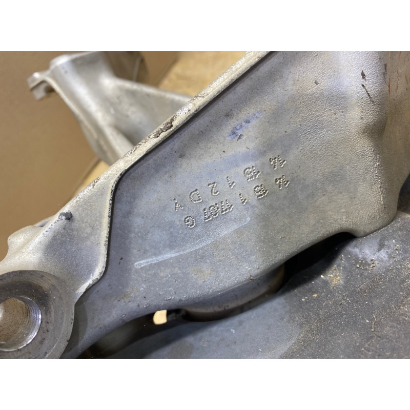 Цапфа подвески (подвеска) Volkswagen Passat CC 3C 3c0505435f