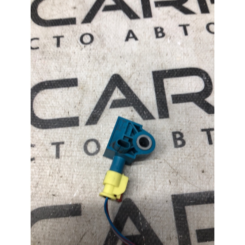 Датчик удара (электрика / датчики) Volkswagen Passat B7 2014 1.8 5k0959351a