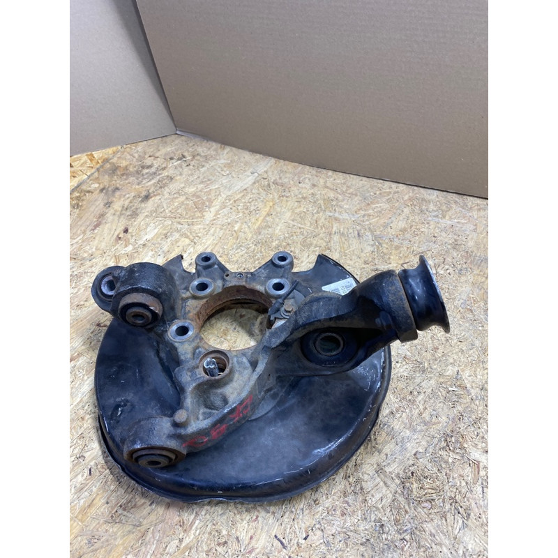 Цапфа подвески (подвеска) Volvo XC90 P28 31277992