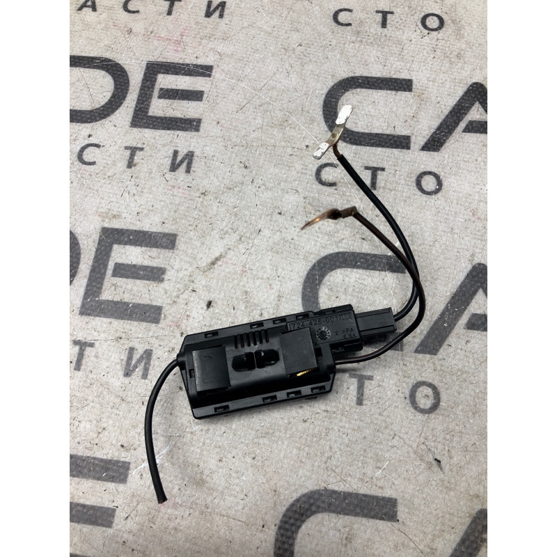 Антенна (электрика) Volkswagen Passat B7 2014 1.8 3aa035570