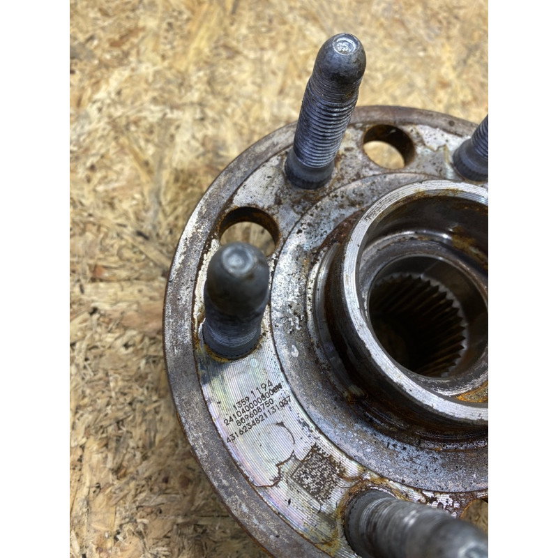 Ступица (подвеска) Cadillac Xt5 1 2016 3.6 13512896