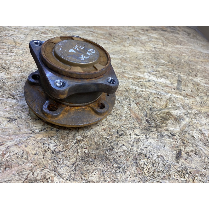 Ступица (подвеска) Volvo XC90 P28 31340119