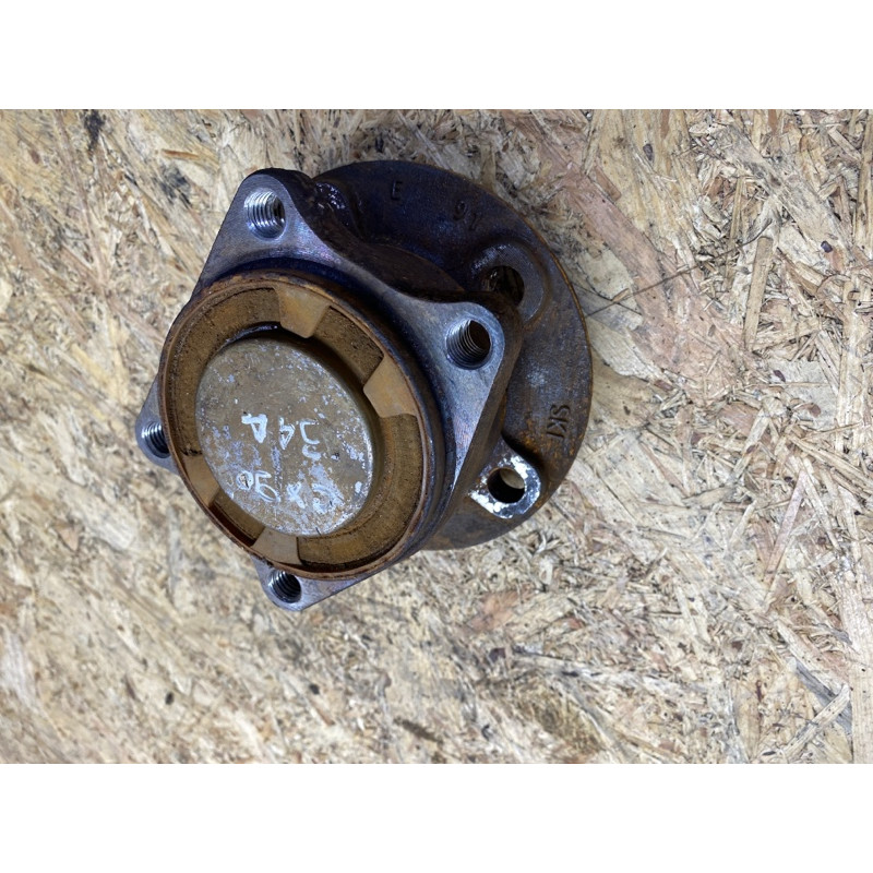 Ступица (подвеска) Volvo XC90 P28 31340119