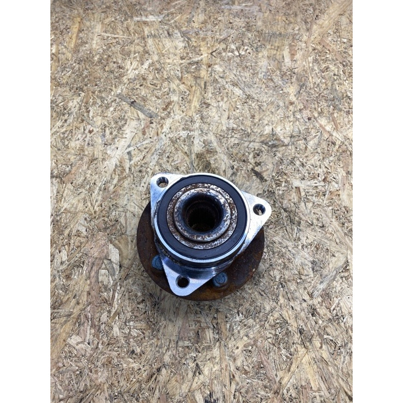 Ступица (подвеска) Chevrolet Cruze J300 13526966